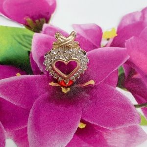 10k Heart Pendant/ Diamond
